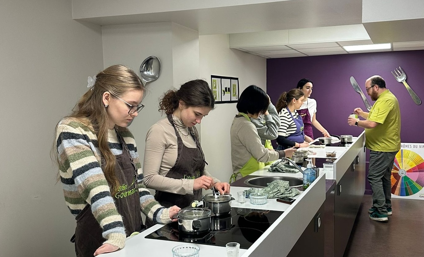 Baking At Welcome Seminar